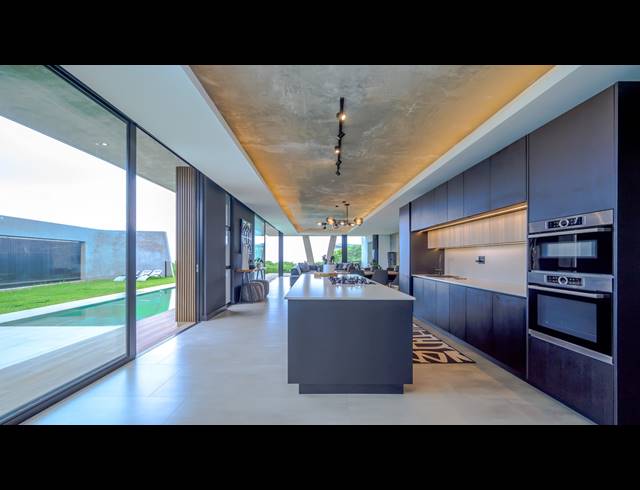 4 BEDROOM HOUSE FOR SALE IN ZULULAMI LUXURY COASTAL ESTATE